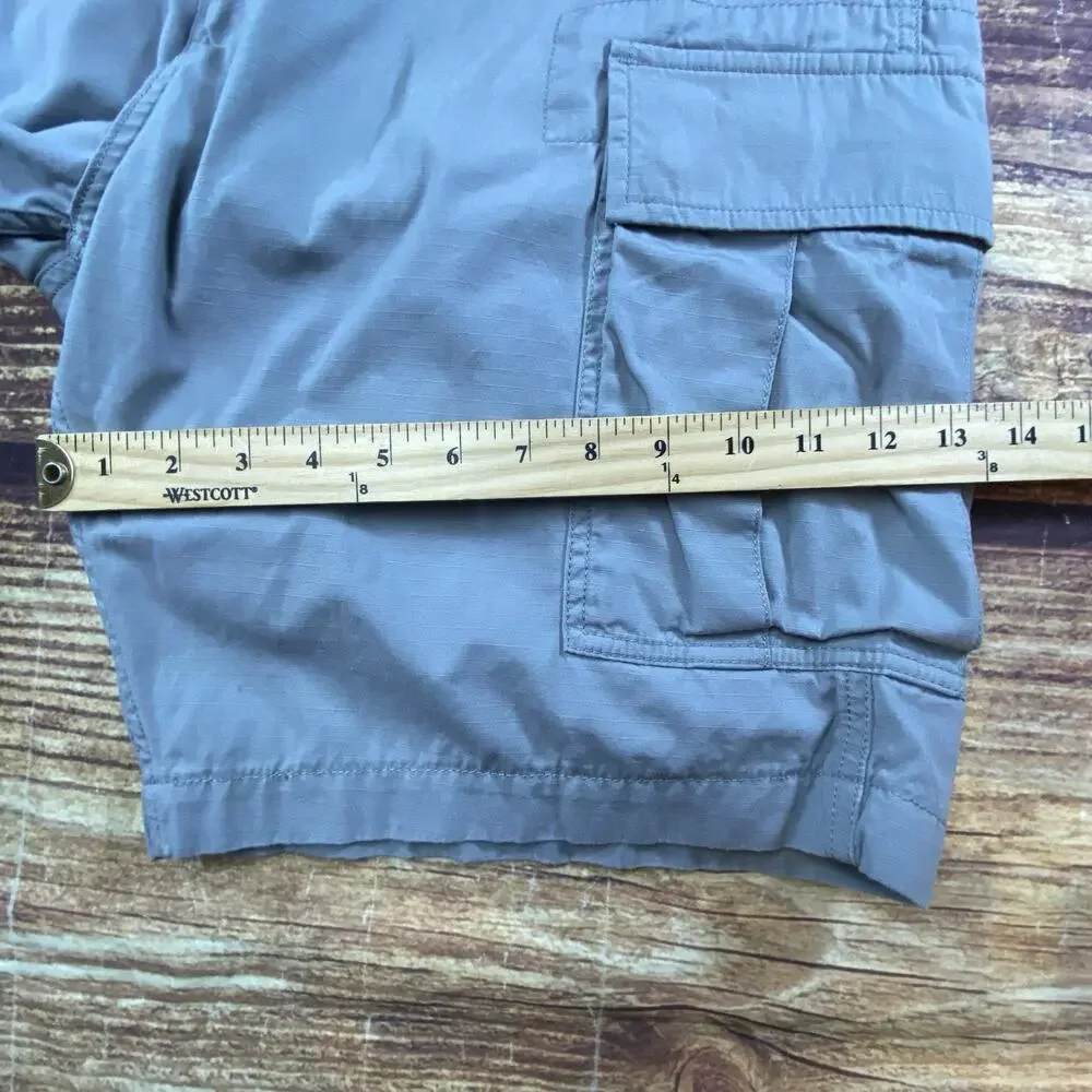 Levi Strauss Gray Cargo Shorts Mens 38 Utility Outdoor Ripstop Waterless Pockets
